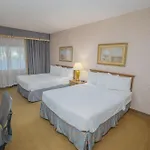 Piccadilly Inn Airport